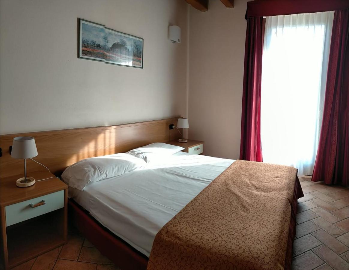 Hotel Agli Ulivi Valeggio sul Mincio Exteriér fotografie